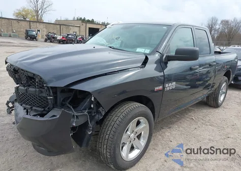 2018 Ram 1500 Express 4X4 6'4 Box из США, поврежденный, VIN 1C6RR7FT0JS198602